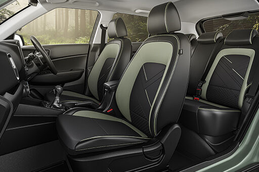 Hyundai Venue - interior 1